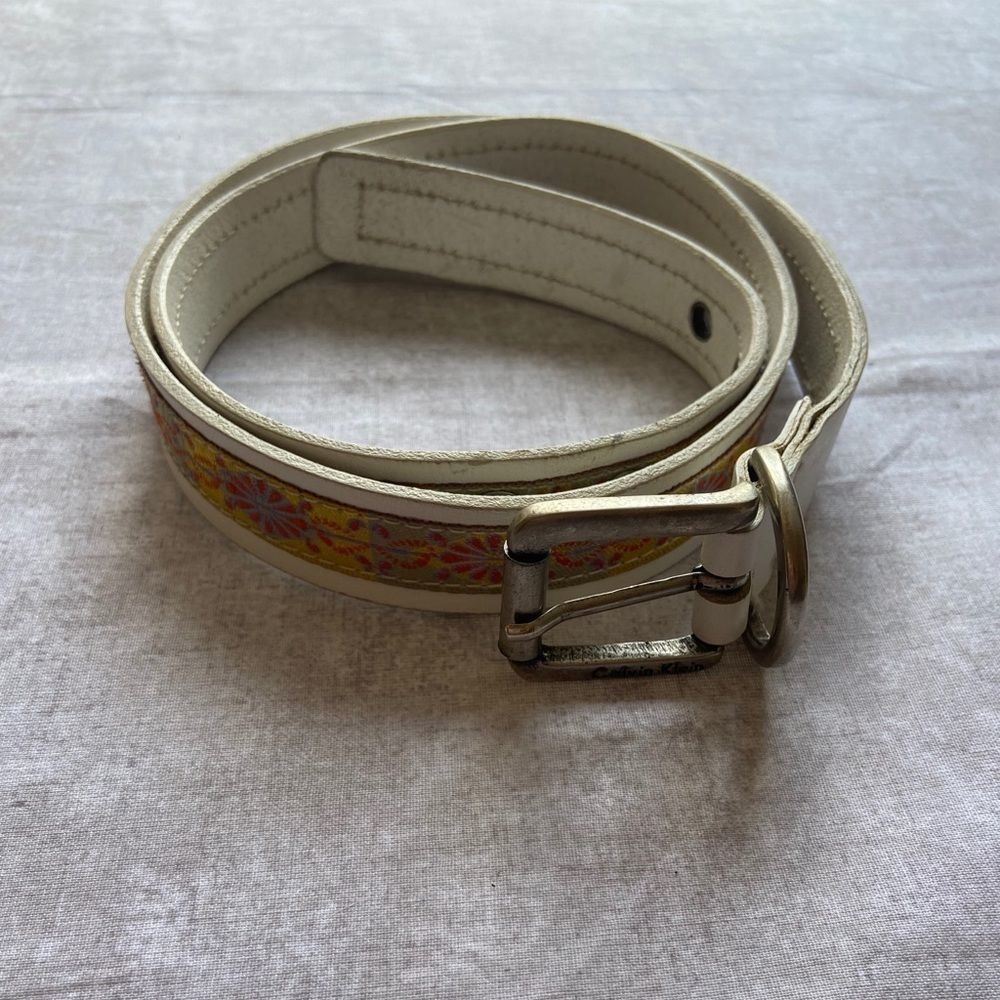 Vintage Calvin Klein belt floral white